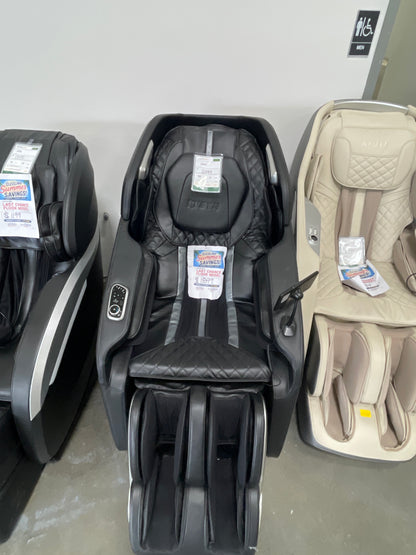 Kyota M698 4D Massage Chair – Full Body Zero Gravity Massage Experience