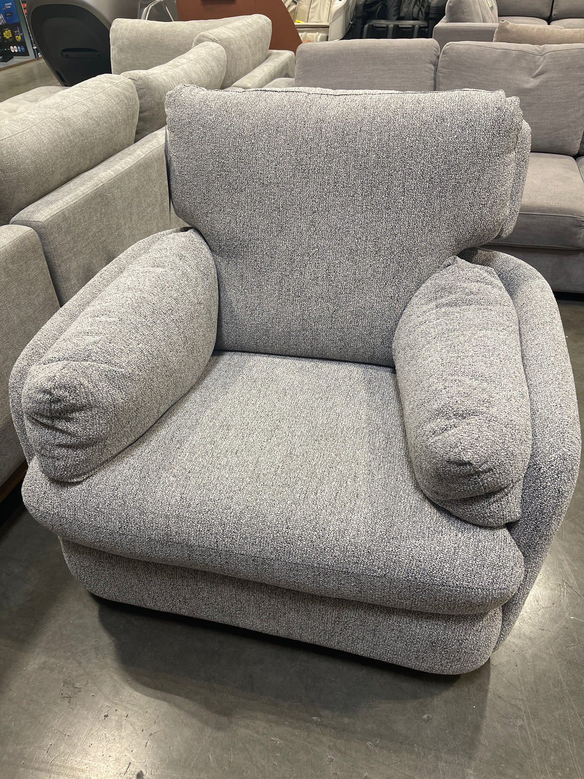 Albus Swivel Recliner - Emera