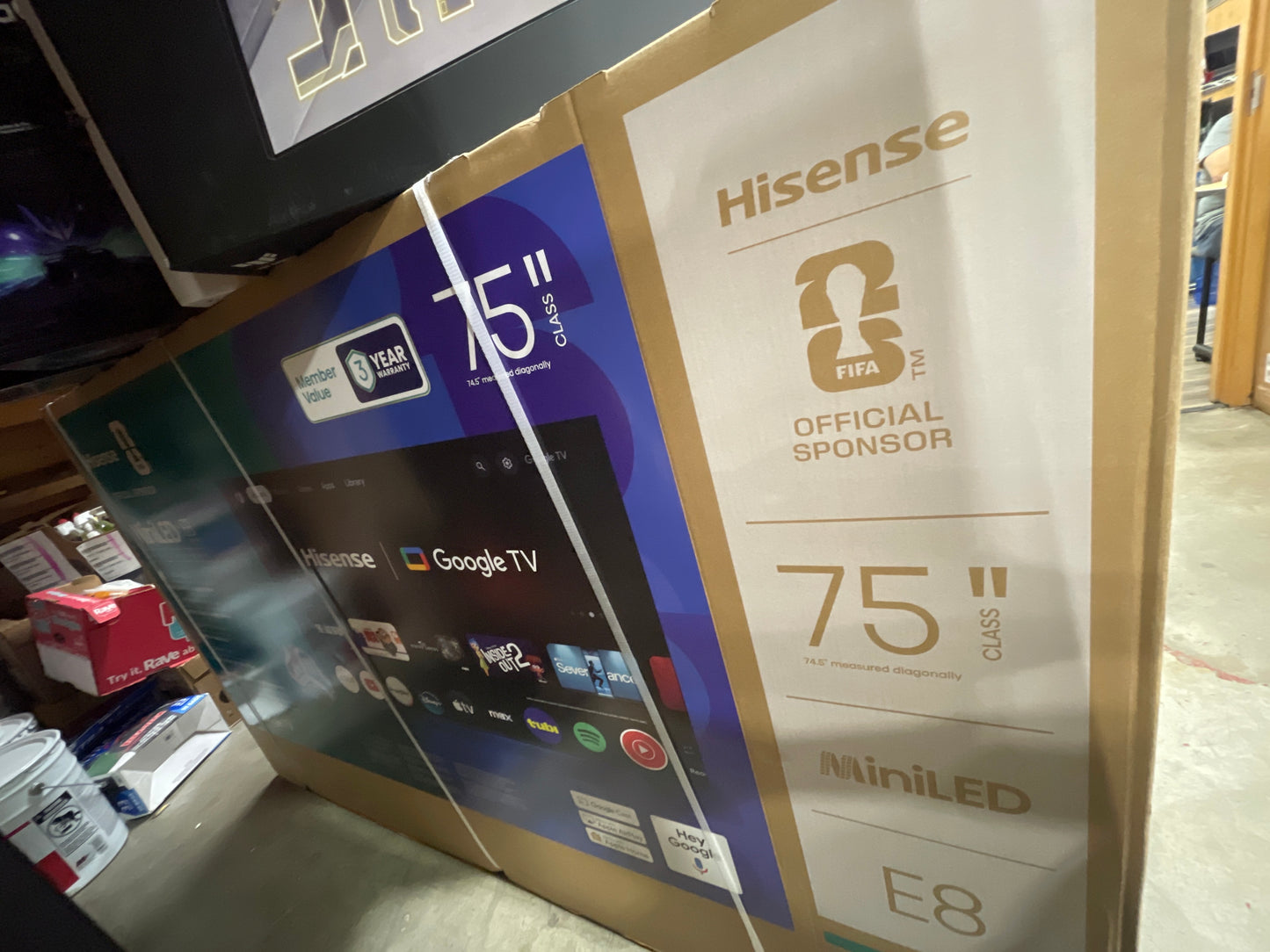 Hisense MiniLED E8 75” TV