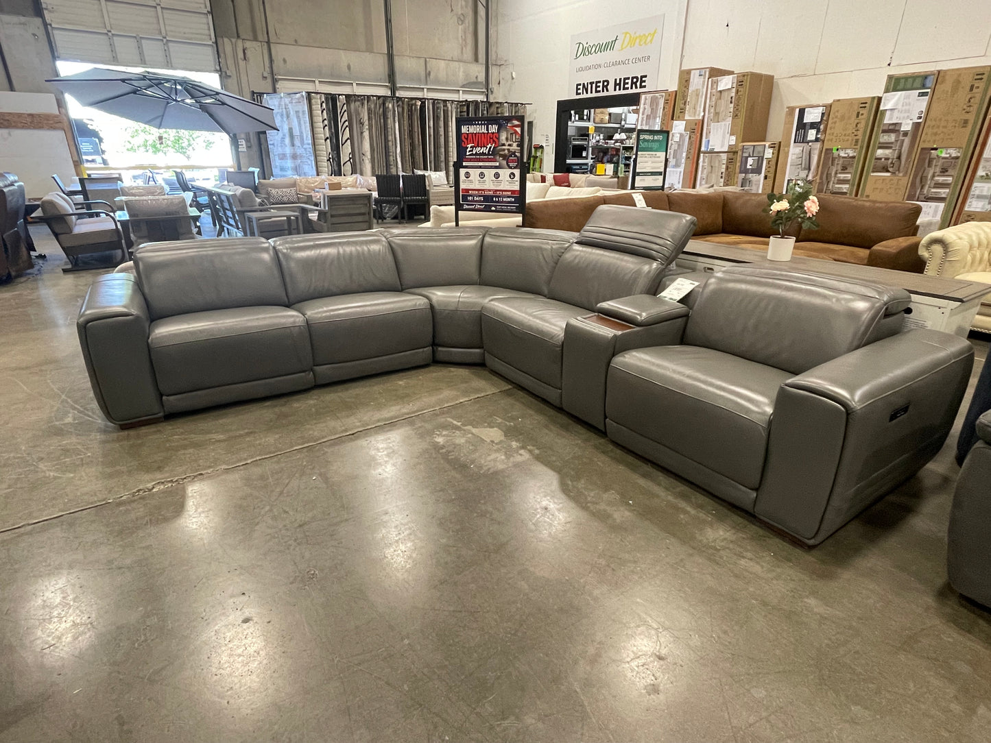 Aiden & Ivy 6-Piece Power Reclining Leather Sectional with Storage Console